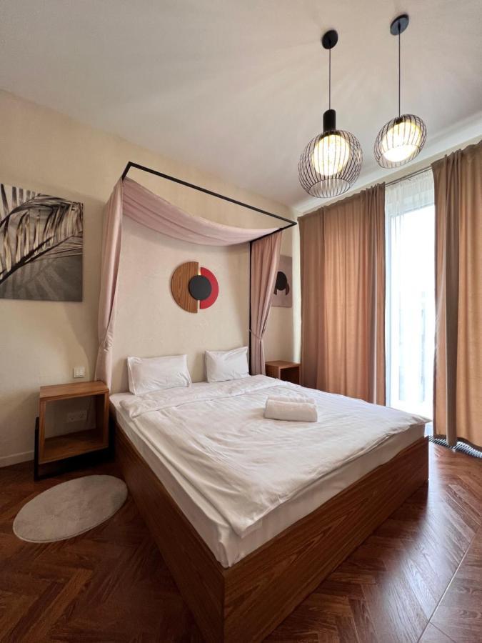 Hotel Manica Esentai City Almatı Dış mekan fotoğraf